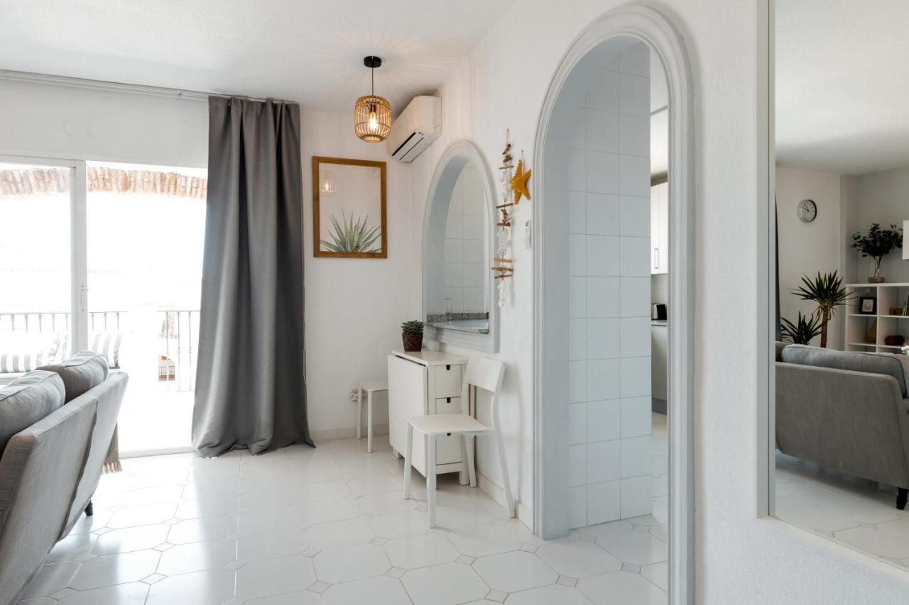 Spacious 2-Bedroom Apartment With Free Parking Sitio de Calahonda Екстериор снимка