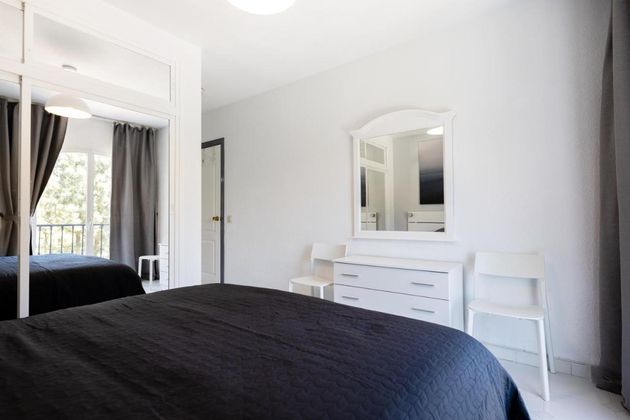 Spacious 2-Bedroom Apartment With Free Parking Sitio de Calahonda Екстериор снимка