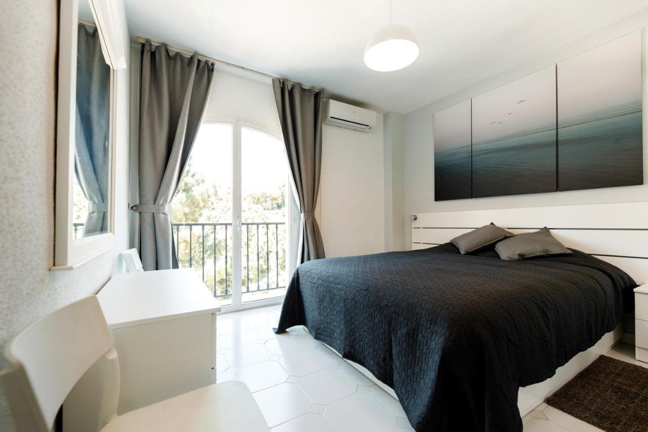 Spacious 2-Bedroom Apartment With Free Parking Sitio de Calahonda Екстериор снимка