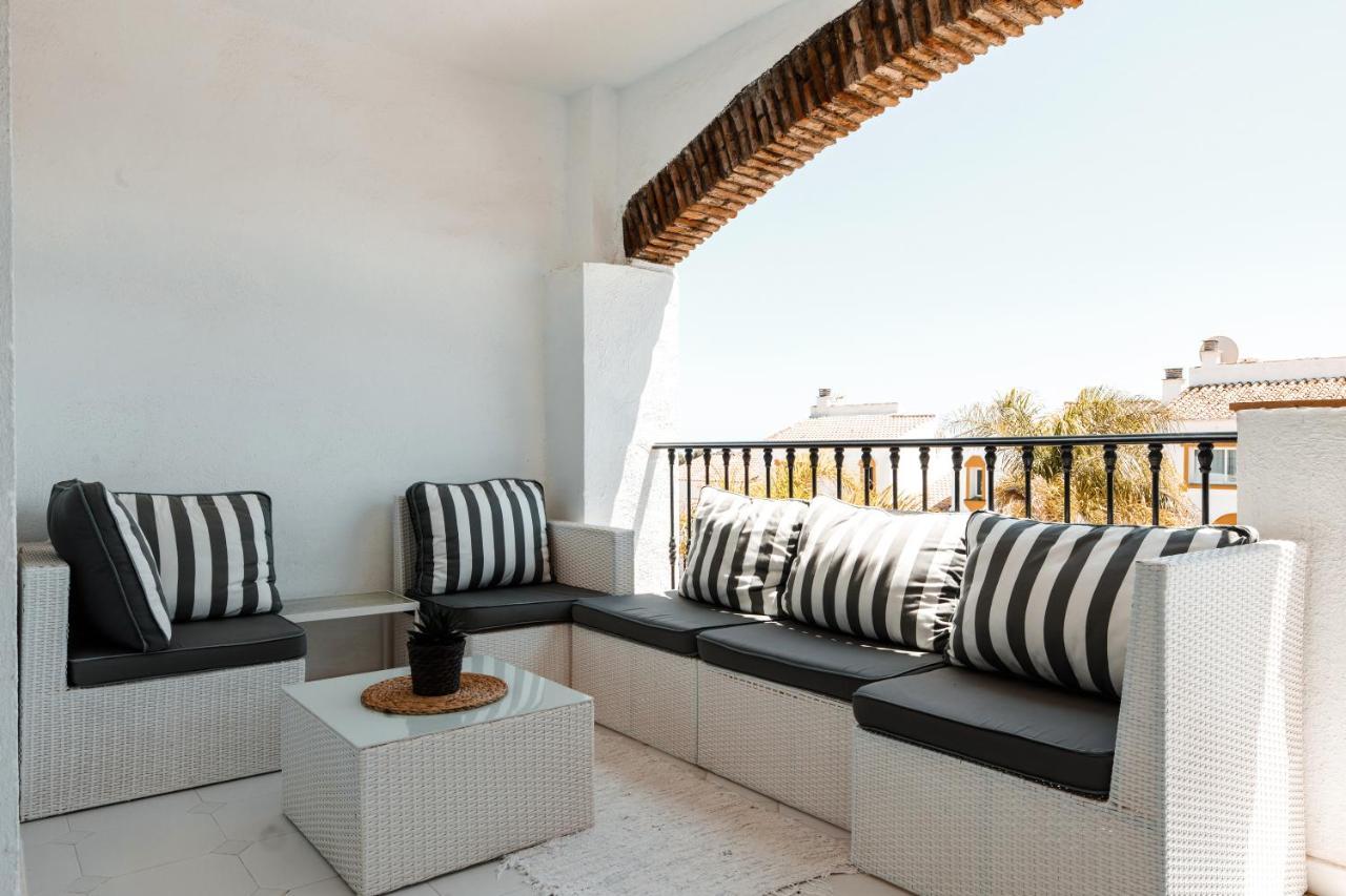 Spacious 2-Bedroom Apartment With Free Parking Sitio de Calahonda Екстериор снимка